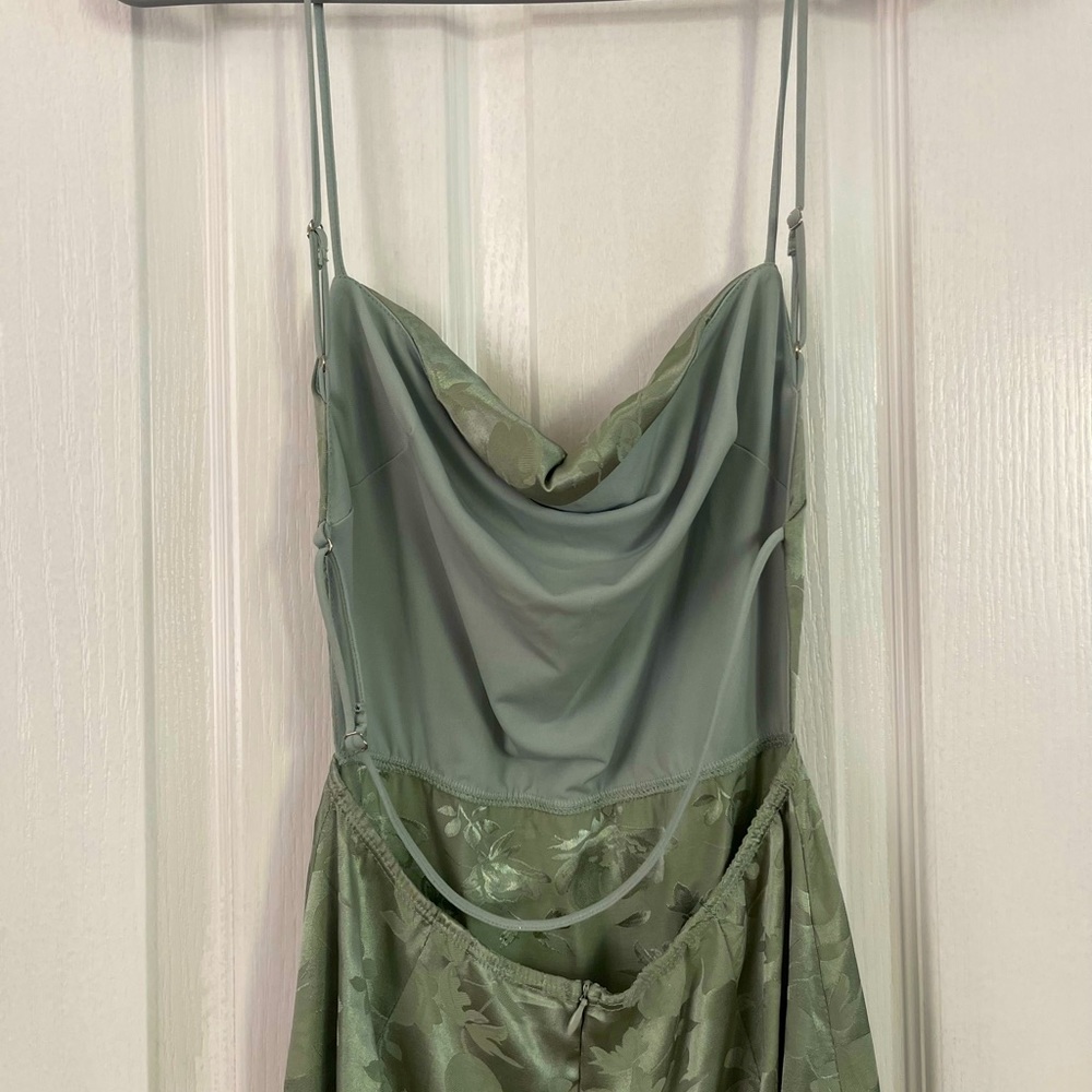 aviana stain floral maxi dress